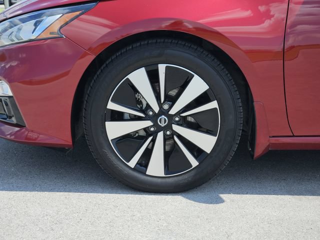 Used 2022 Nissan Altima 2.5 SL FWD image 13