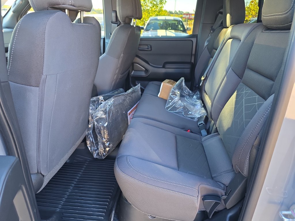 Certified 2026 Nissan Frontier SV w/ SV Convenience Package AWD/4WD image 32