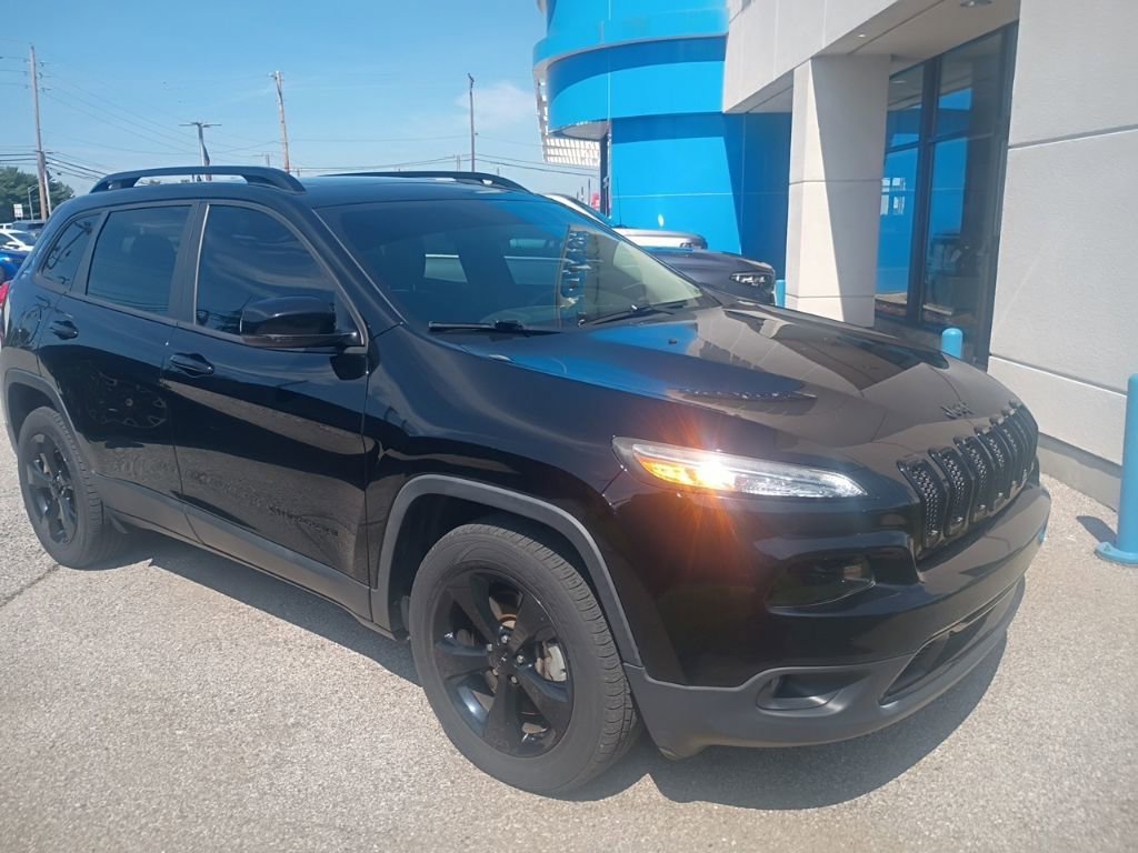 Used 2017 Jeep Cherokee High Altitude AWD/4WD image 10
