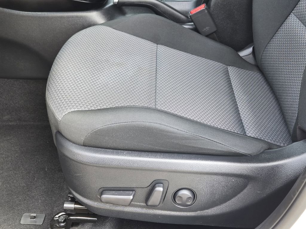 Certified 2025 Kia Soul S FWD image 26