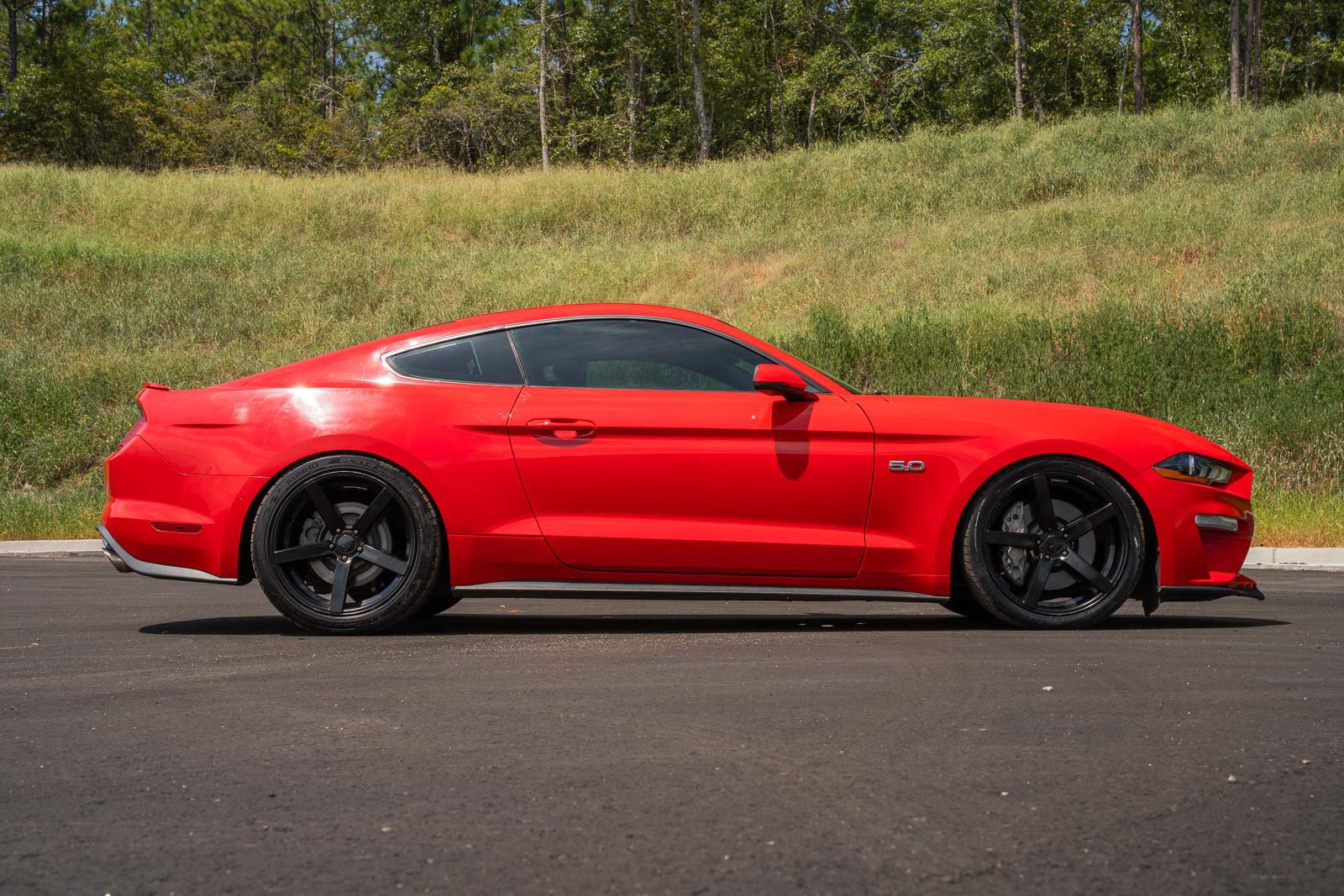 Certified 2018 Ford Mustang GT Premium RWD image 10