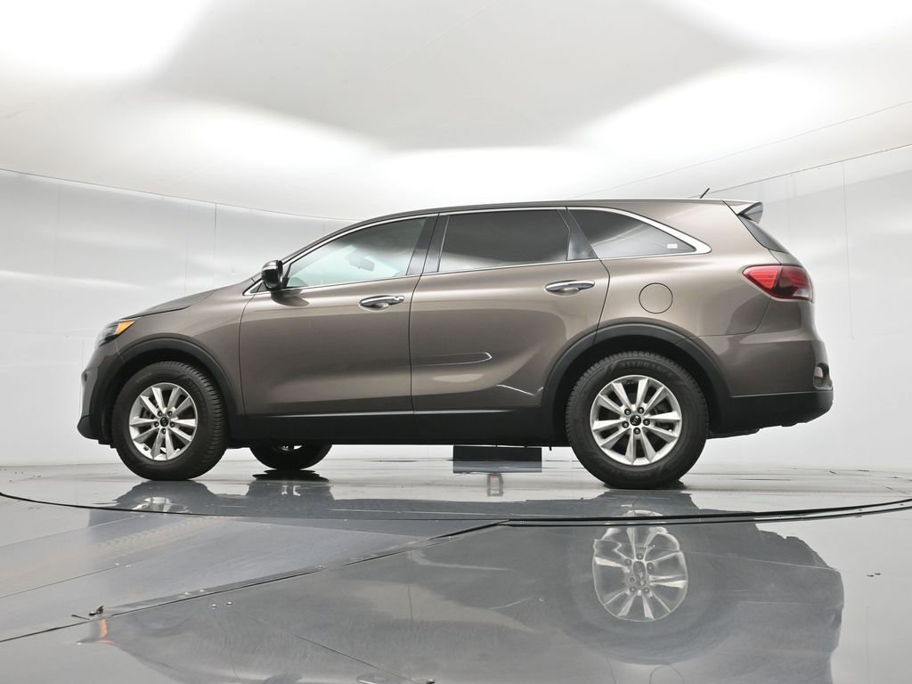 Used 2019 Kia Sorento LX image 54