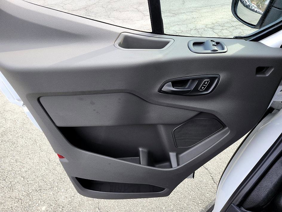 New 2024 Ford Transit 250 Low Roof w/ Load Area Protection Package image 33