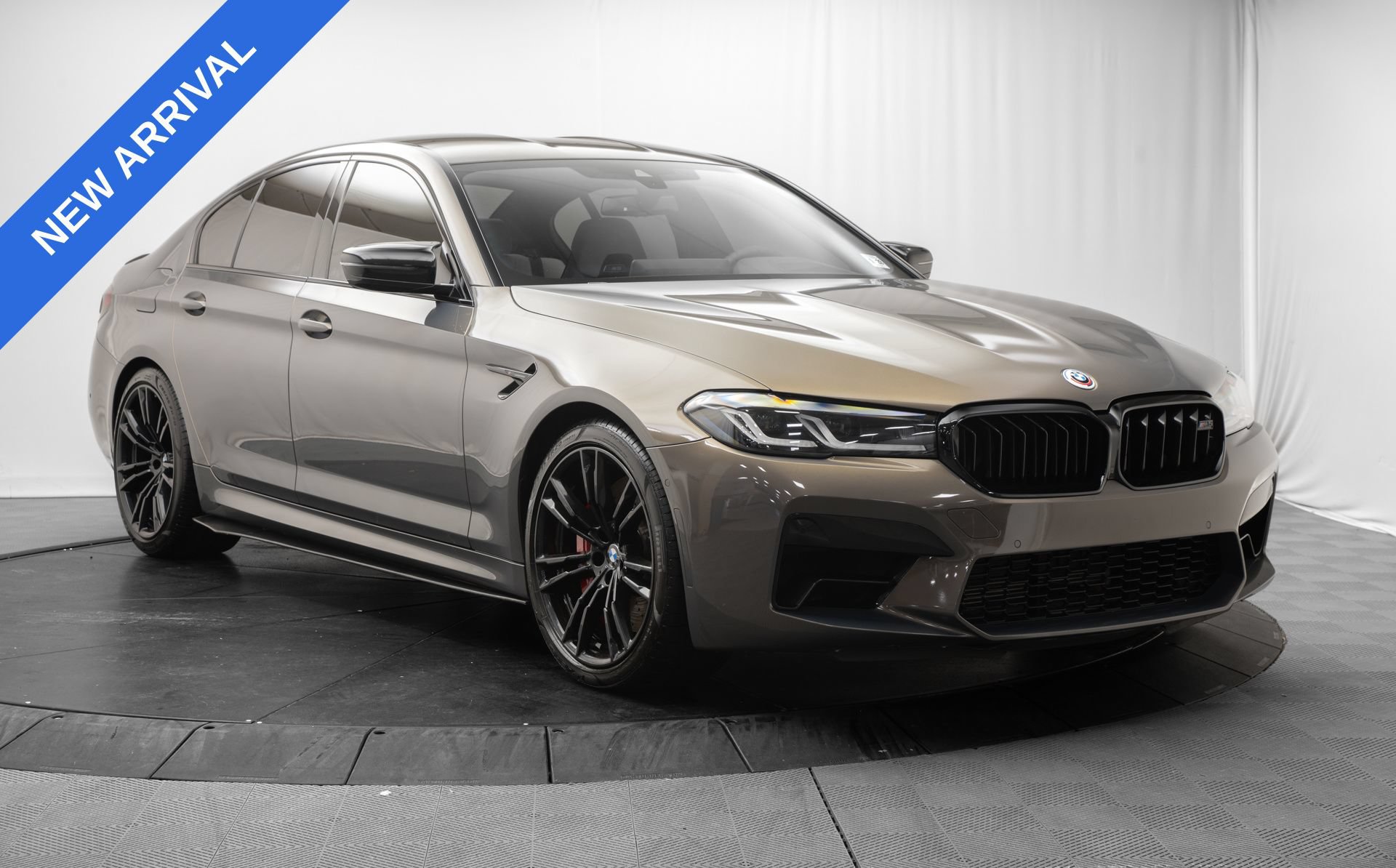 Used 2023 BMW M5 w/ Competition Package AWD/4WD image 9