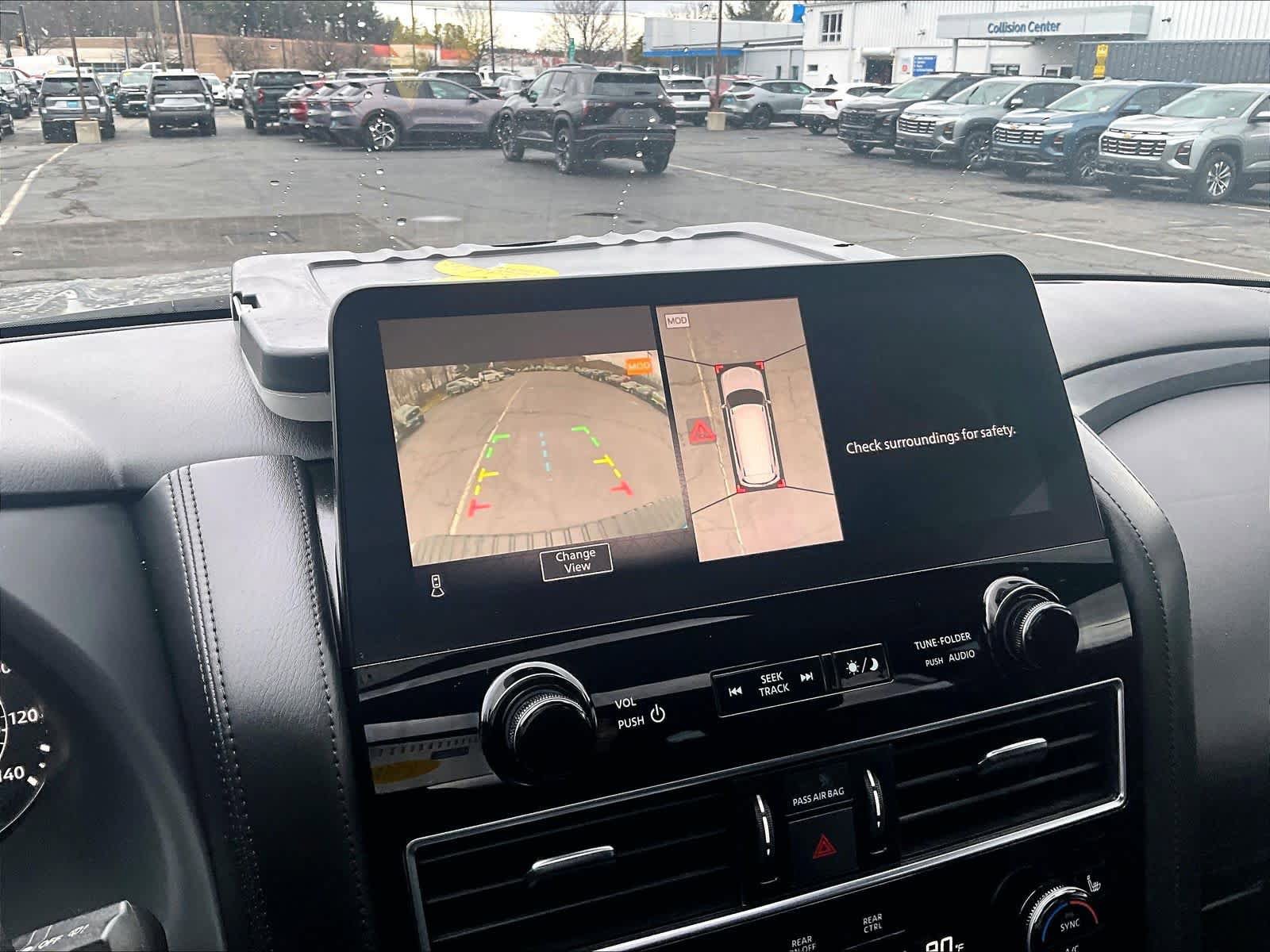 Used 2022 Nissan Armada SL w/ Midnight Edition Package image 18