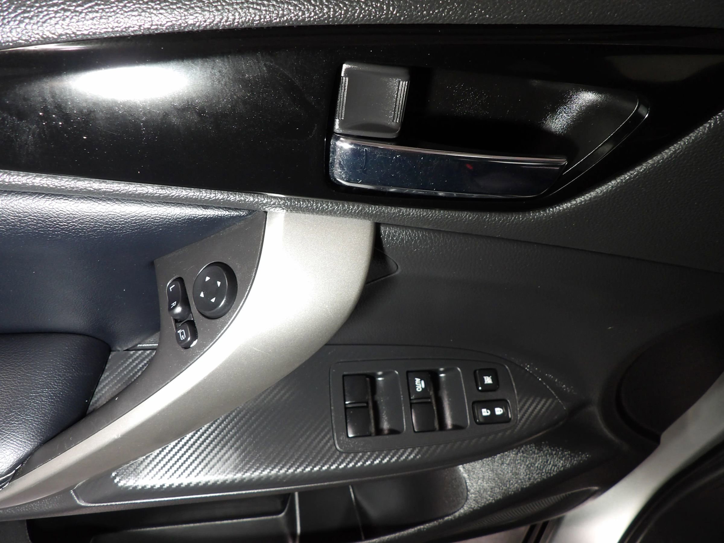 Used 2025 Mitsubishi Eclipse Cross SE image 10