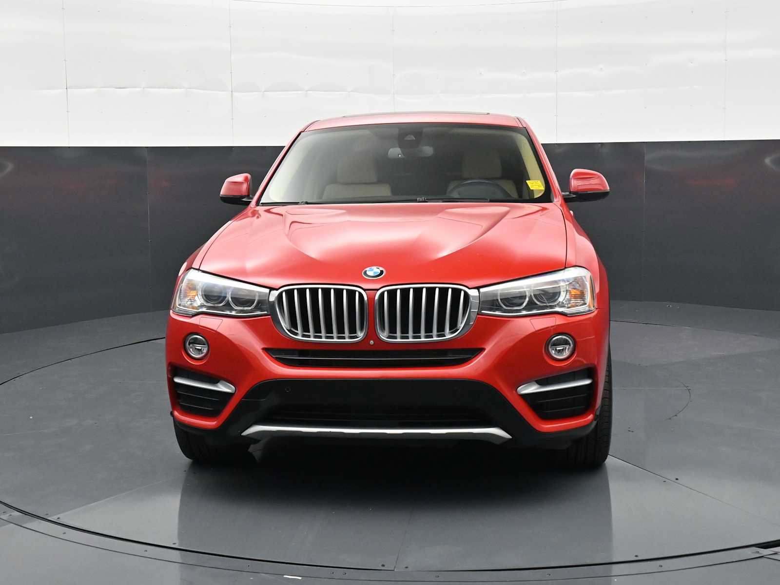 Used 2016 BMW X4 xDrive35i AWD/4WD image 2