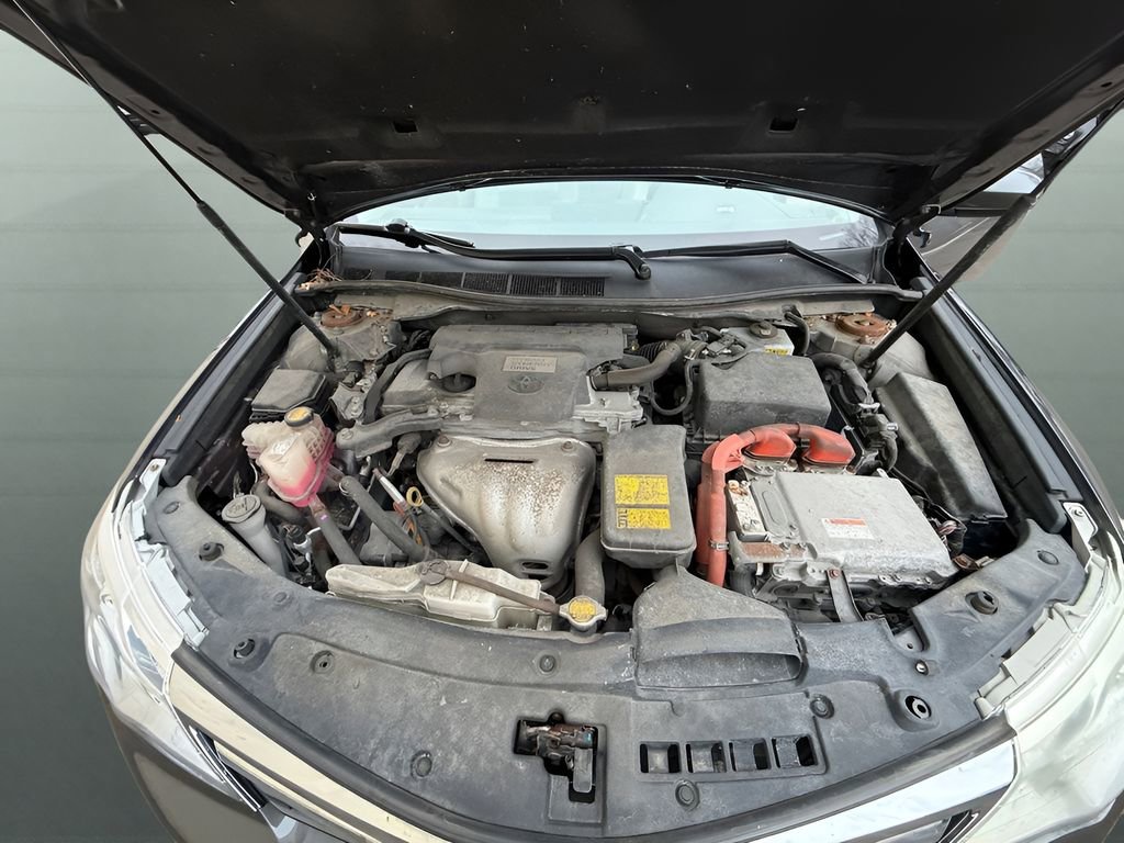 Used 2014 Toyota Camry XLE w/ Leather Package image 20