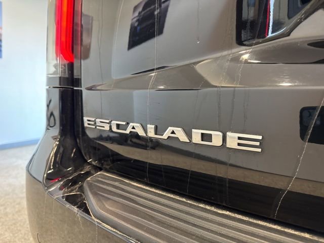 Used 2021 Cadillac Escalade Premium Luxury Platinum AWD/4WD image 18