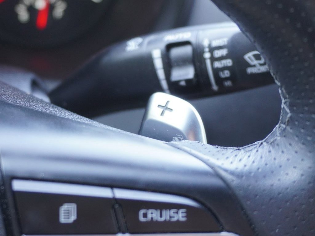 Used 2021 Kia Stinger GT2 image 23