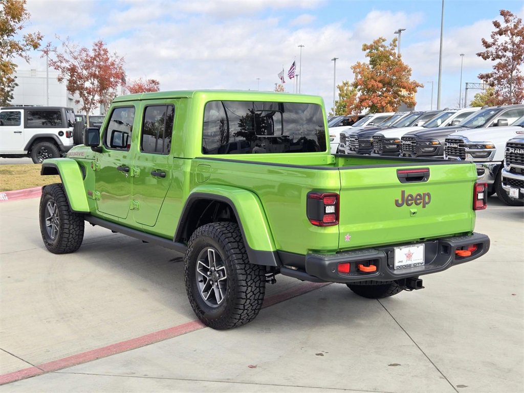 New 2025 Jeep Gladiator Mojave image 3