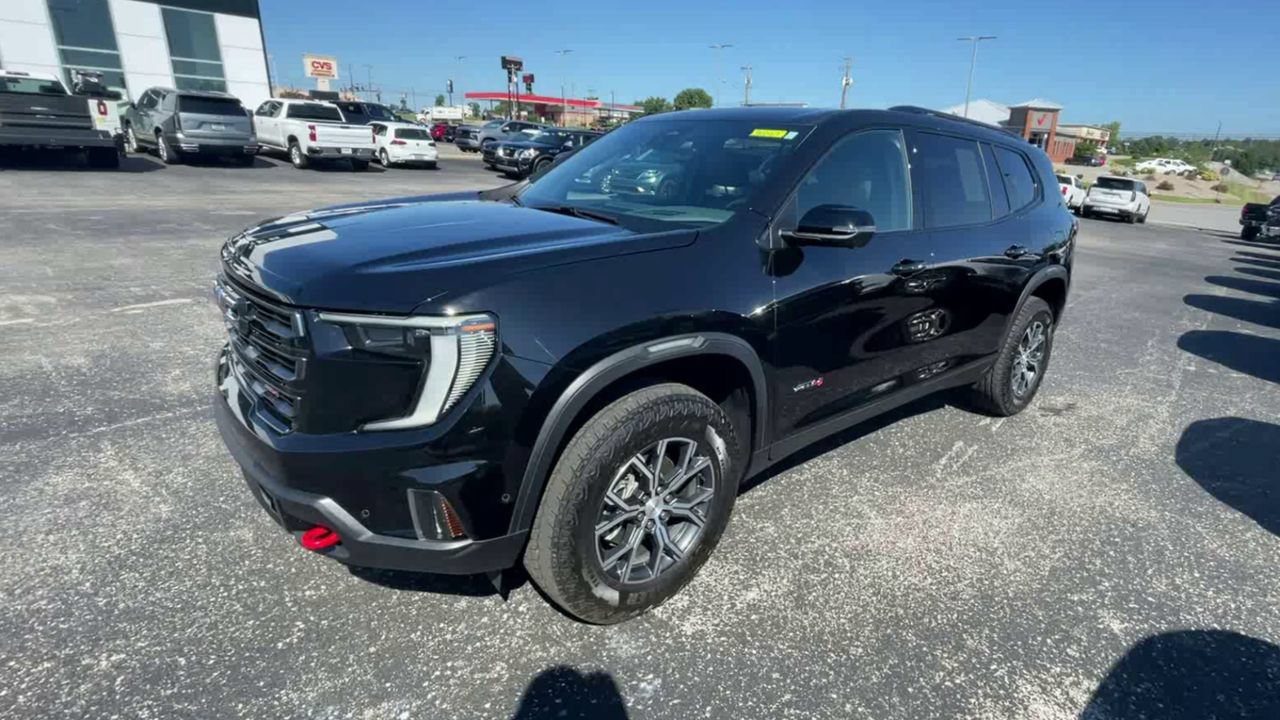 Certified 2026 GMC Acadia AT4 w/ Super Cruise Package AWD/4WD image 5