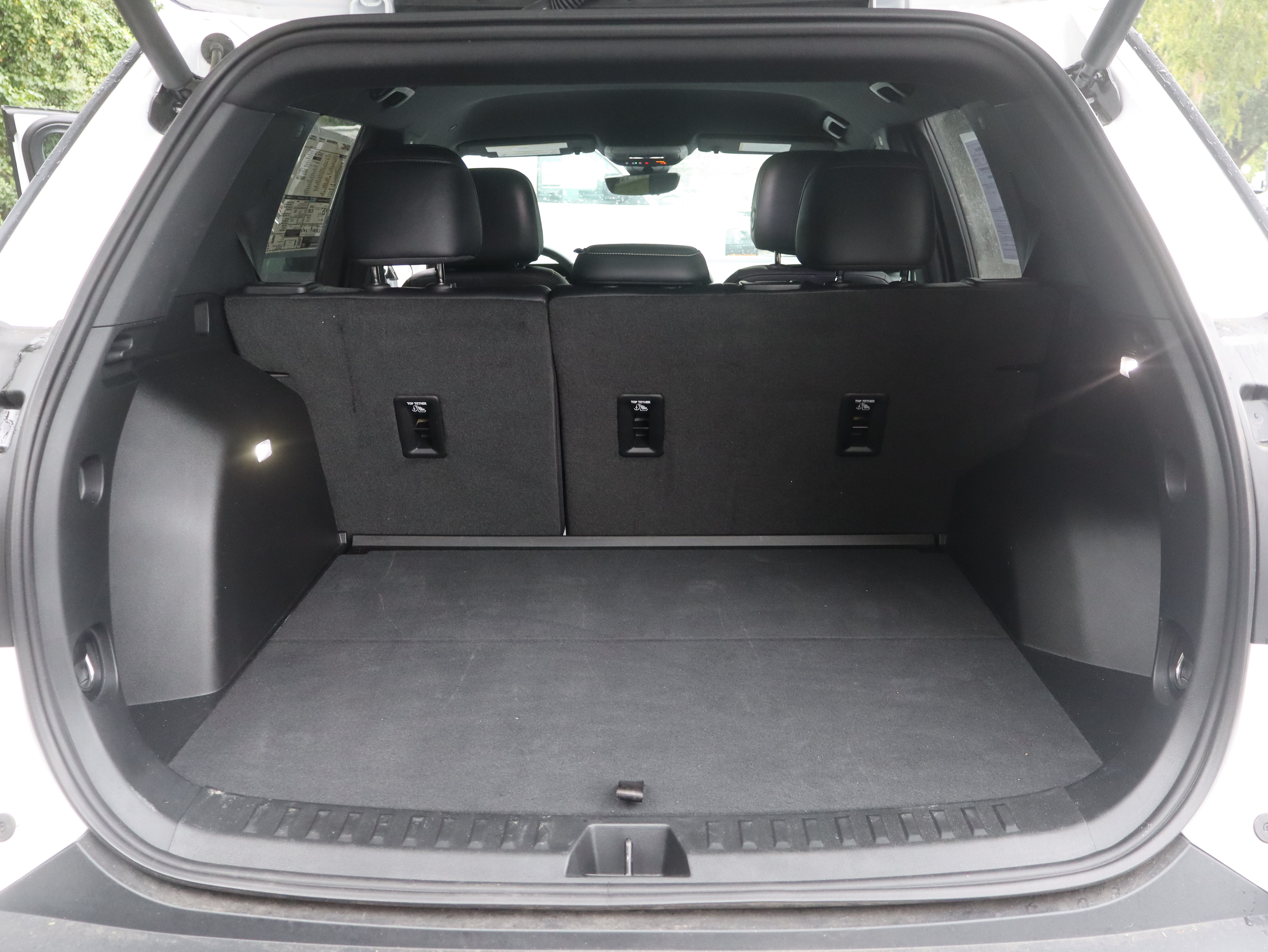 New 2026 GMC Terrain Elevation w/ Elevation Premium Package AWD/4WD image 45