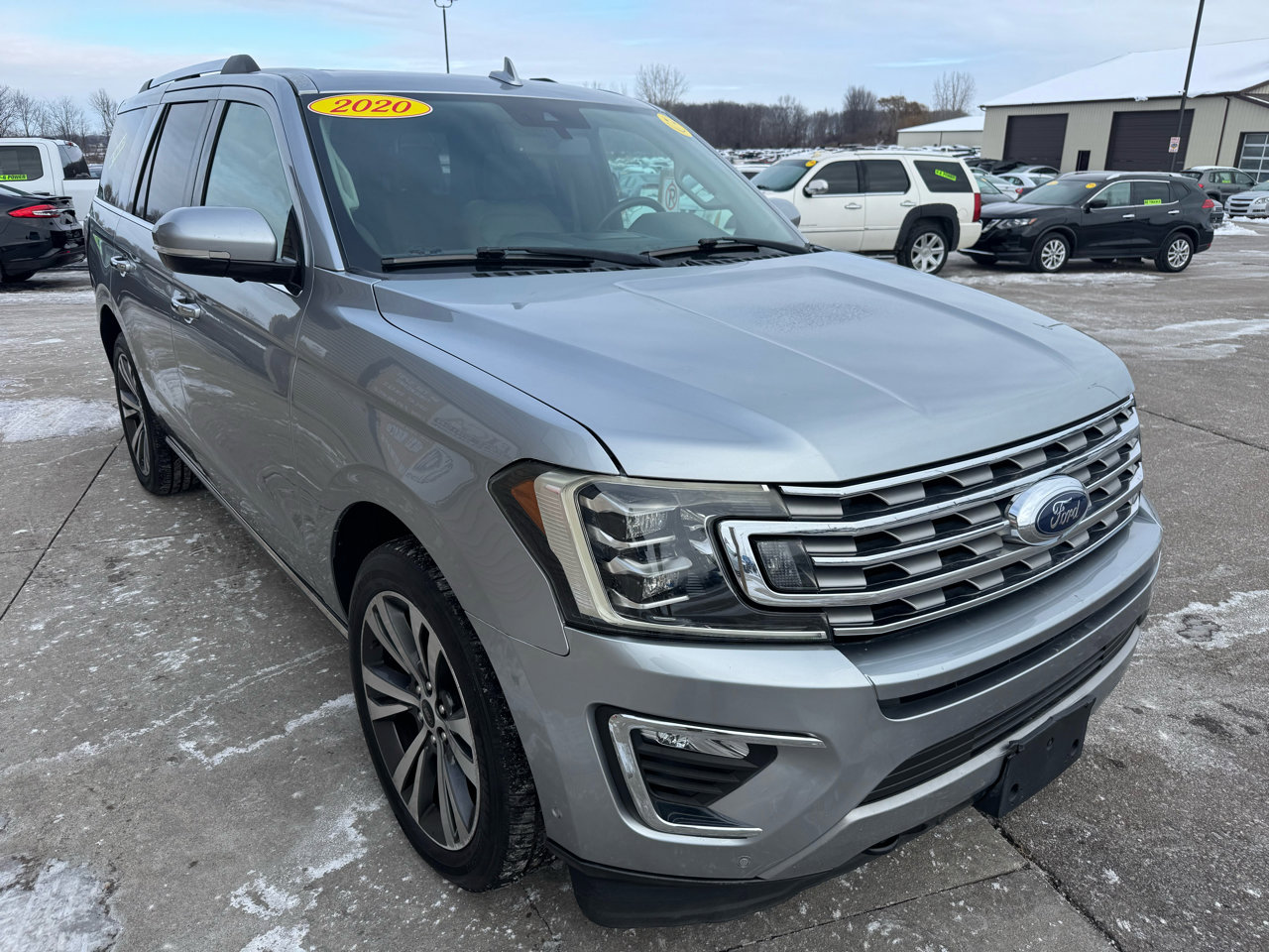 Used 2020 Ford Expedition Limited w/ Equipment Group 302A image 3