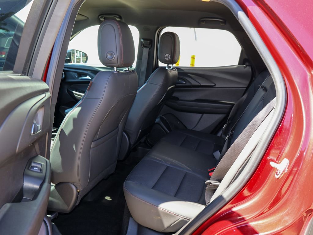 Used 2022 Chevrolet TrailBlazer RS FWD image 14