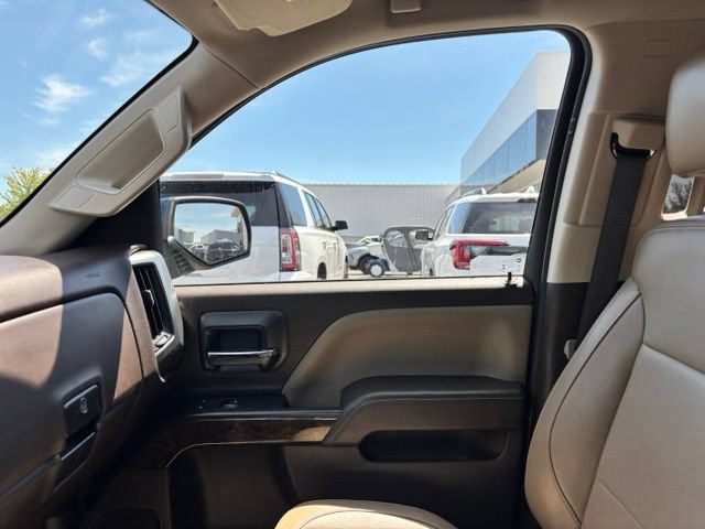 Used 2018 Chevrolet Silverado 1500 LT w/ All Star Edition AWD/4WD image 13