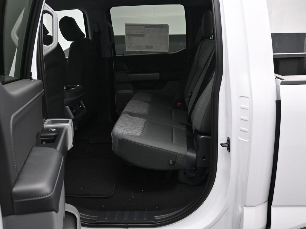 New 2026 Ford F350 XLT w/ XLT Premium Package AWD/4WD image 20