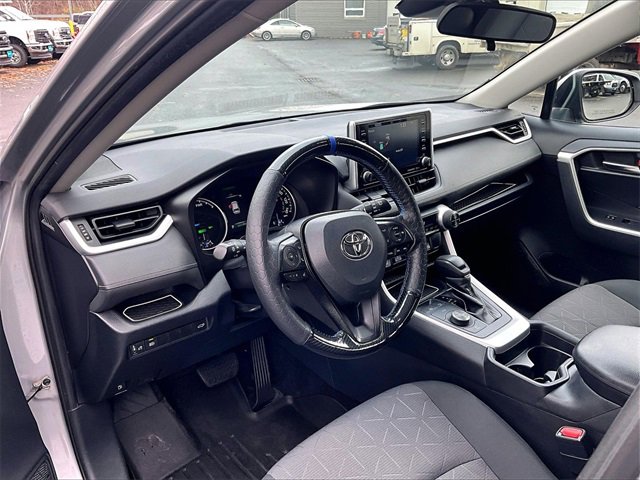 Used 2019 Toyota RAV4 XLE image 14