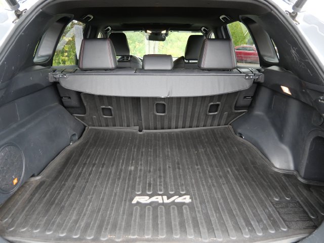 Used 2021 Toyota RAV4 XSE w/ Weather Package AWD/4WD image 10