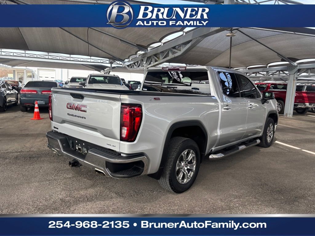 Used 2021 GMC Sierra 1500 SLE w/ X31 Off-Road Package image 6