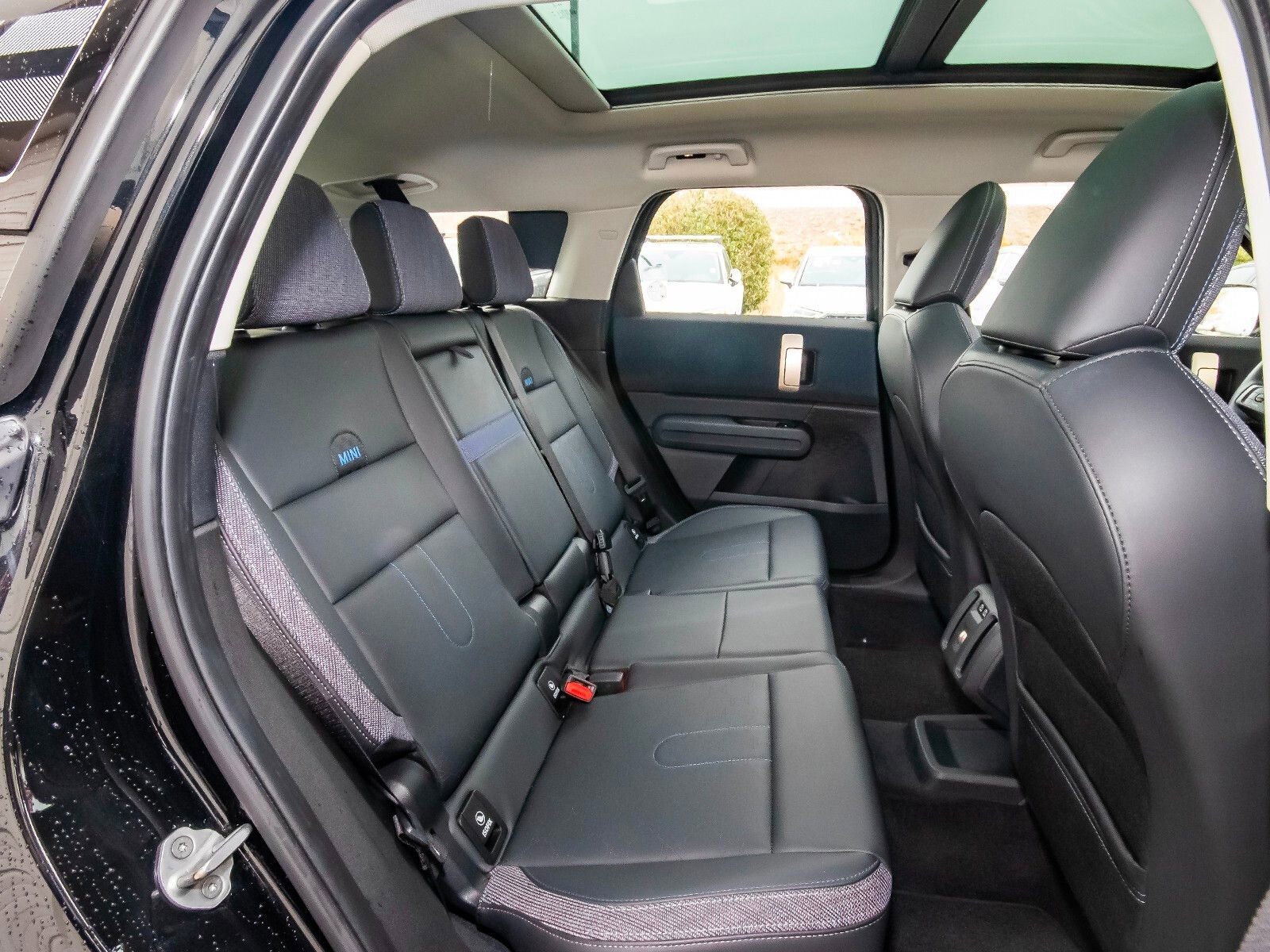 Used 2025 MINI Cooper Countryman S image 43
