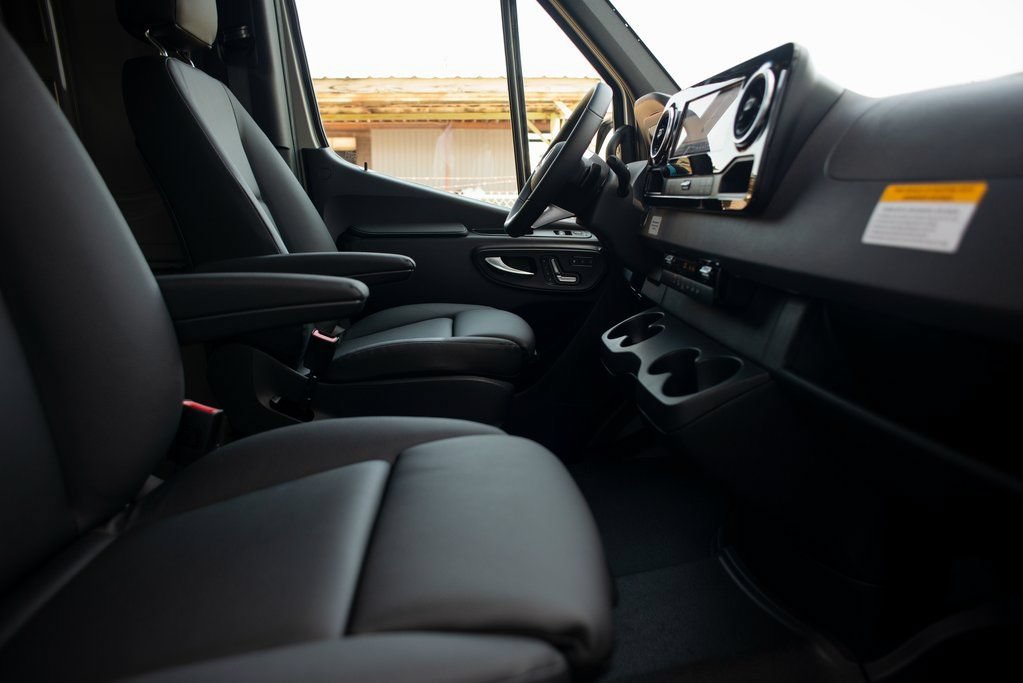 New 2025 Mercedes-Benz Sprinter 2500 image 17
