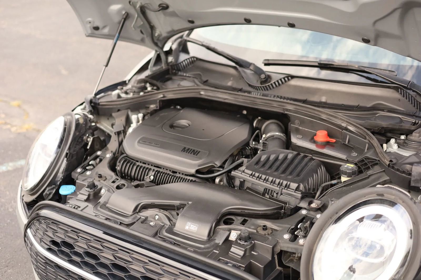 Used 2020 MINI Cooper Clubman S w/ Premium Package image 45