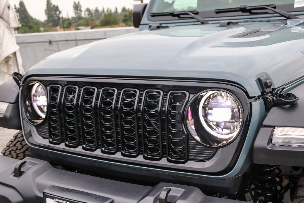 New 2026 Jeep Wrangler Unlimited Sport AWD/4WD image 6