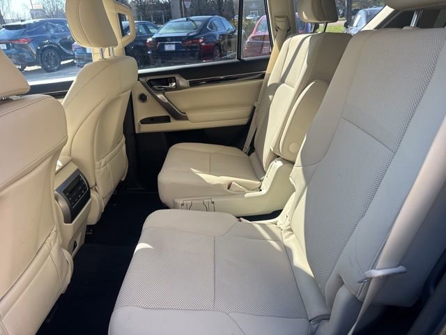 Used 2023 Lexus GX 460 Premium image 30