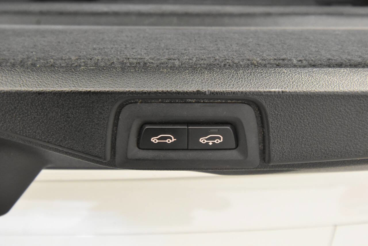 Used 2019 BMW X7 xDrive40i w/ Parking Assistance Package image 37