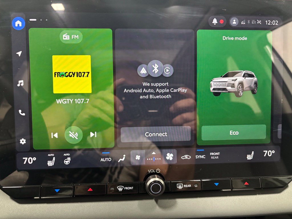 Used 2026 Toyota RAV4 Limited AWD/4WD image 26