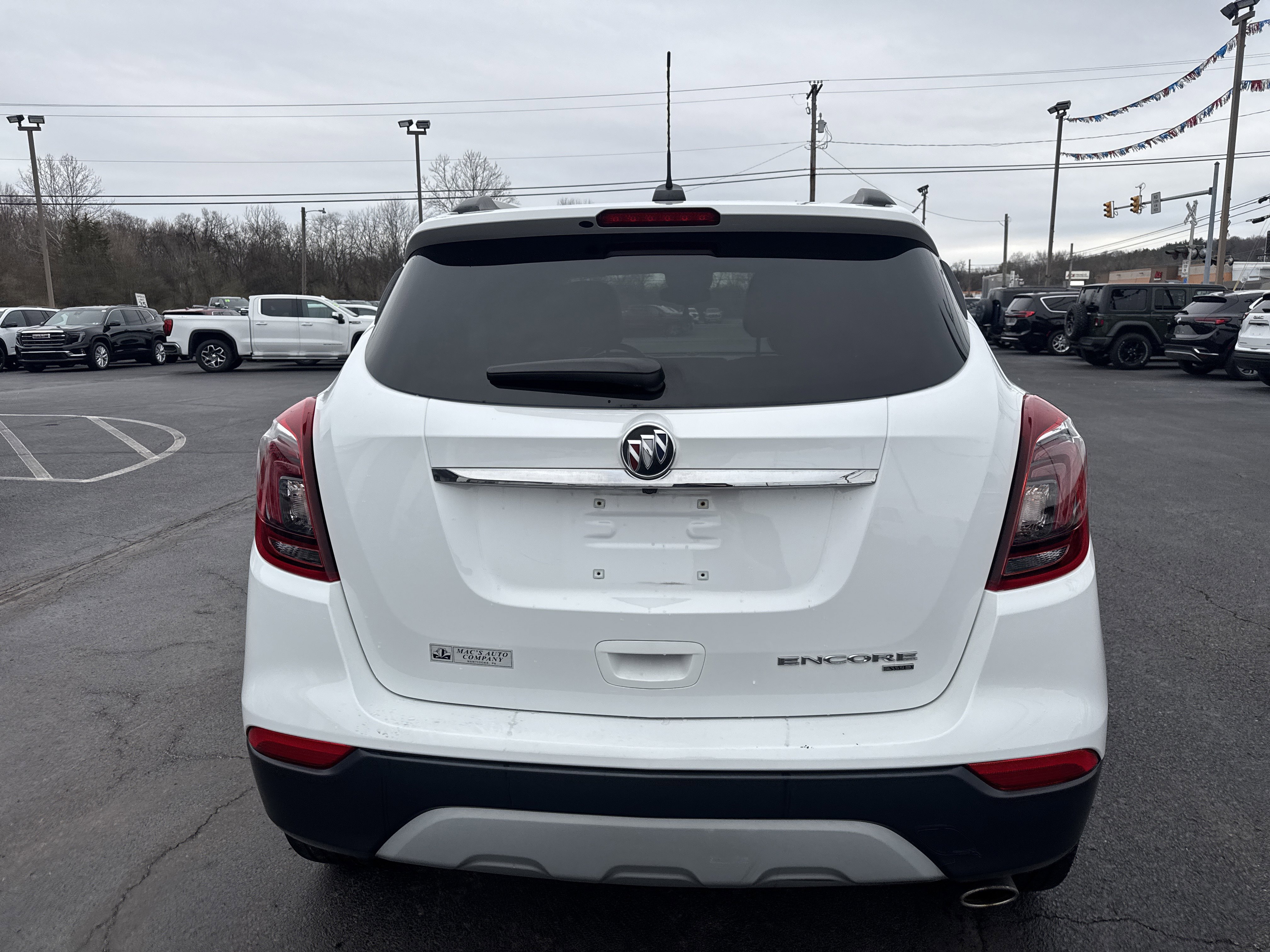 Used 2019 Buick Encore Preferred w/ Safety Package image 4