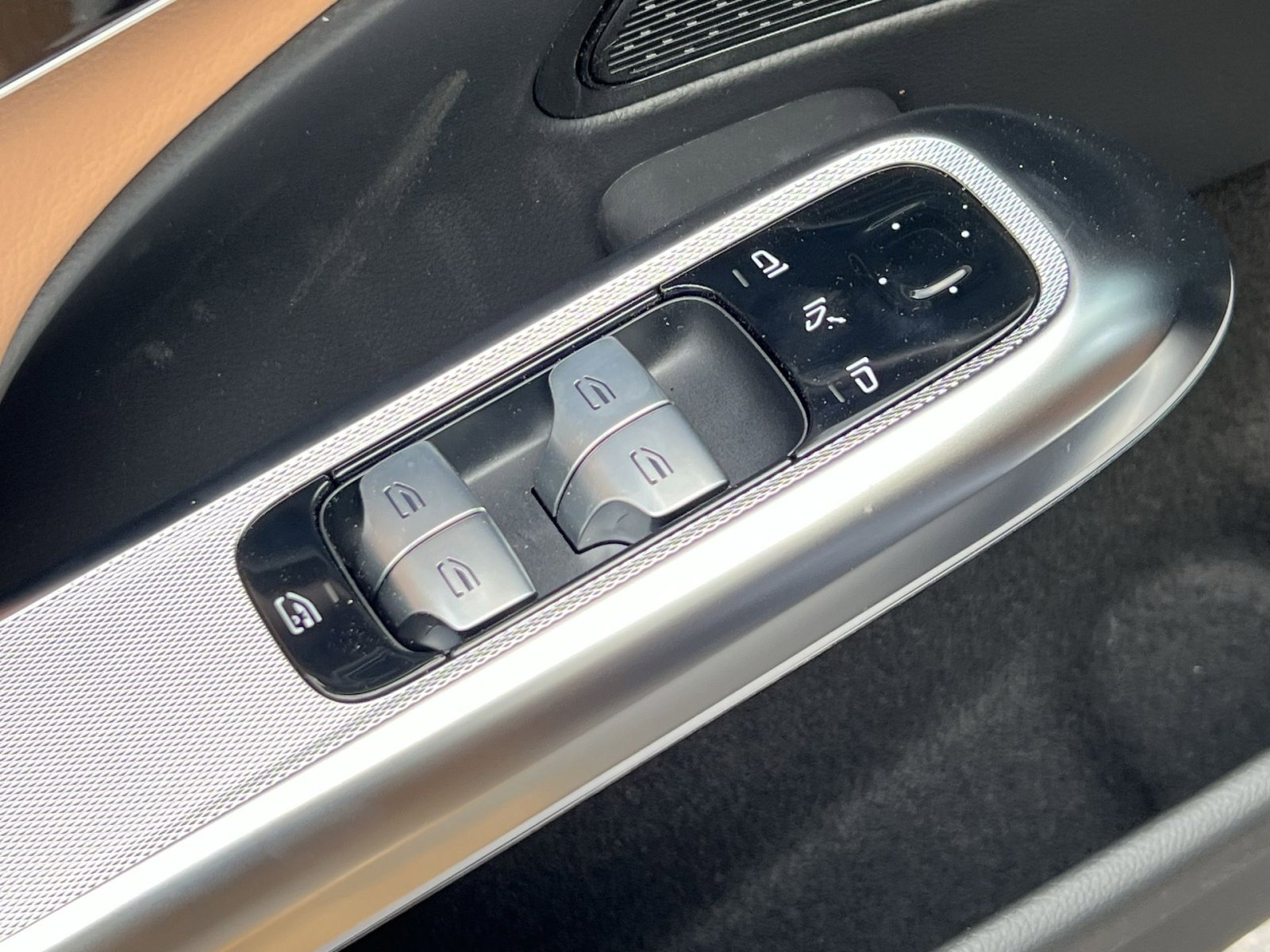 New 2026 Mercedes-Benz E 450 4MATIC Sedan image 13