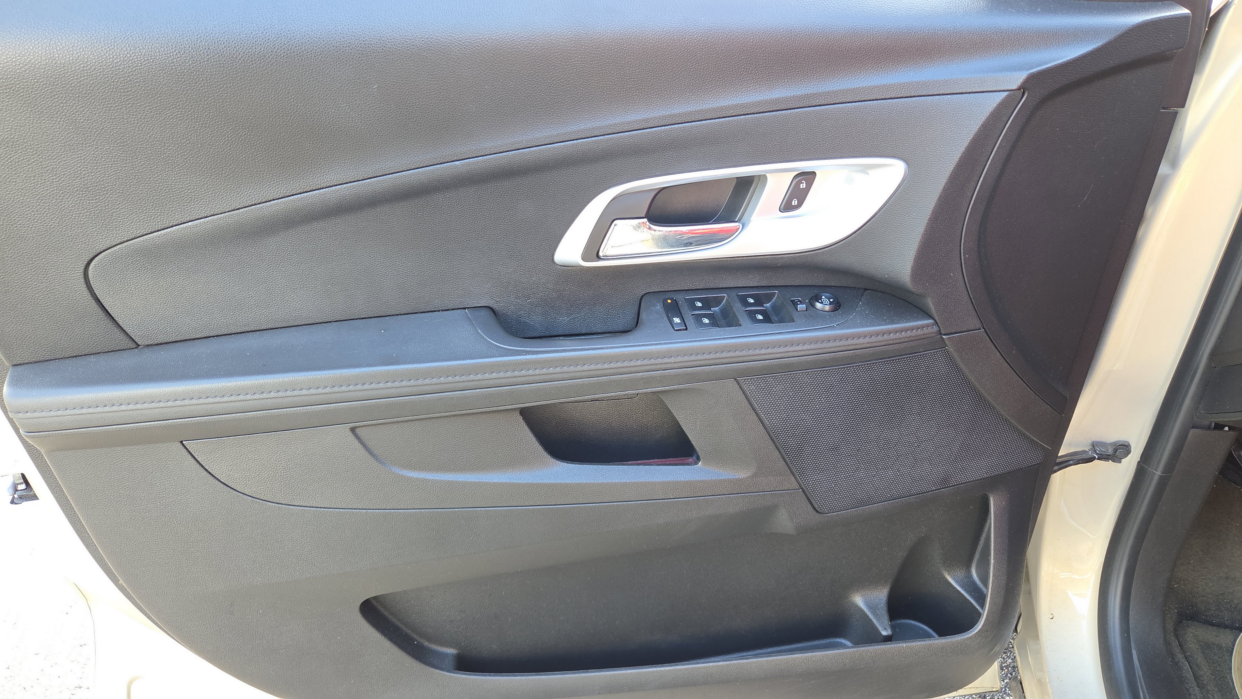 Used 2012 Chevrolet Equinox LS image 20