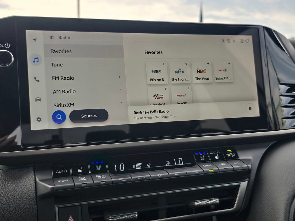 Used 2025 Toyota Camry XSE w/ Premium Package FWD image 24