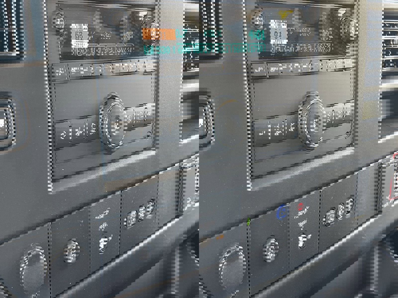 New 2026 Chevrolet Express 2500 w/ Driver Convenience Package image 26