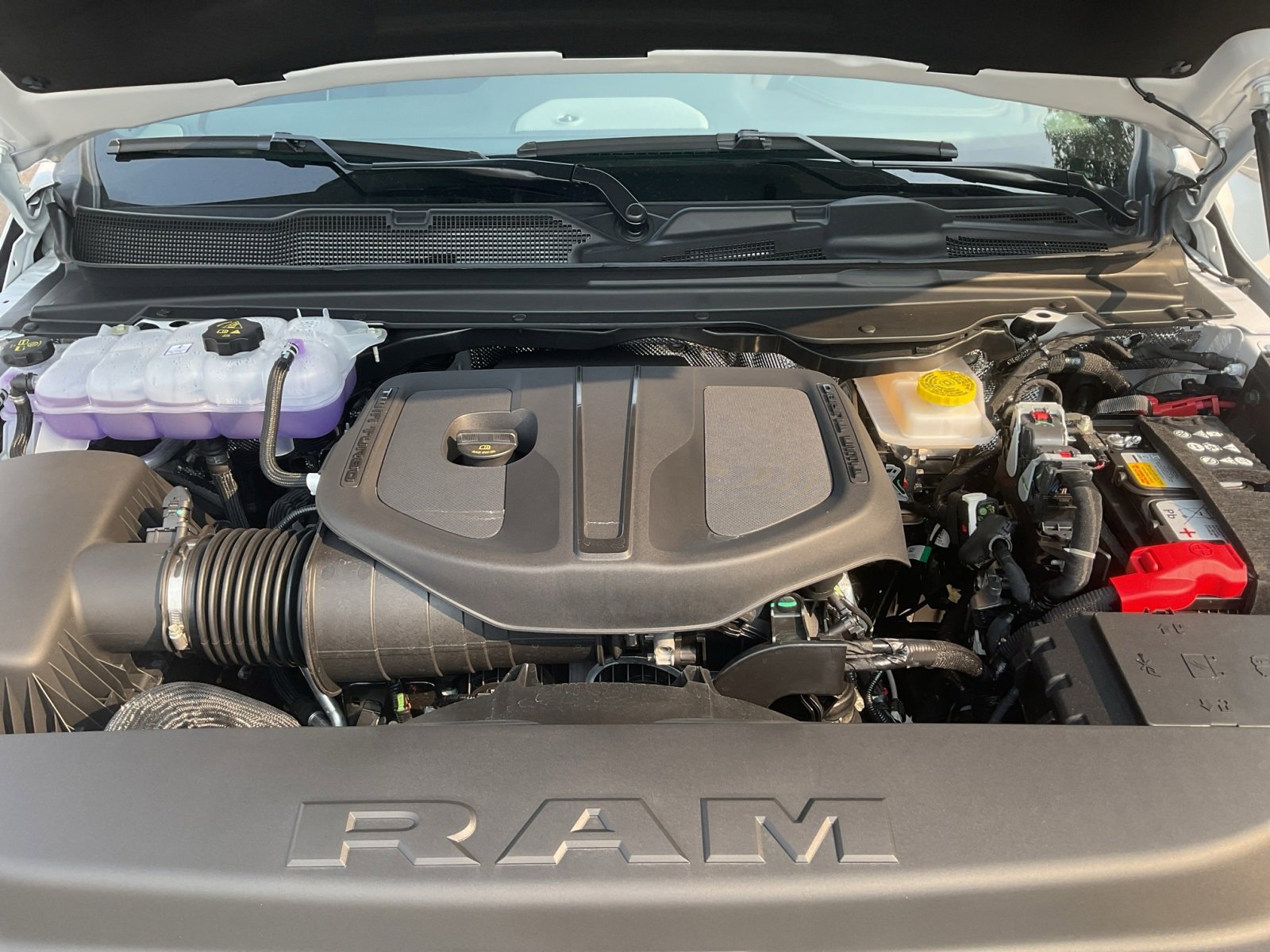 New 2026 RAM 1500 Laramie w/ Night Edition image 36