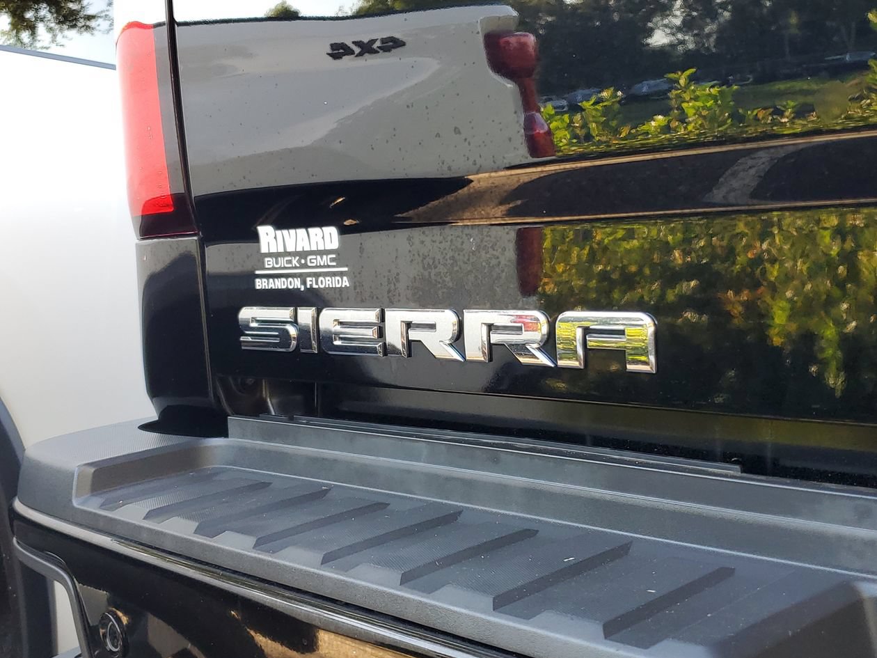 Used 2018 GMC Sierra 2500 Denali w/ Duramax Plus Package AWD/4WD image 7