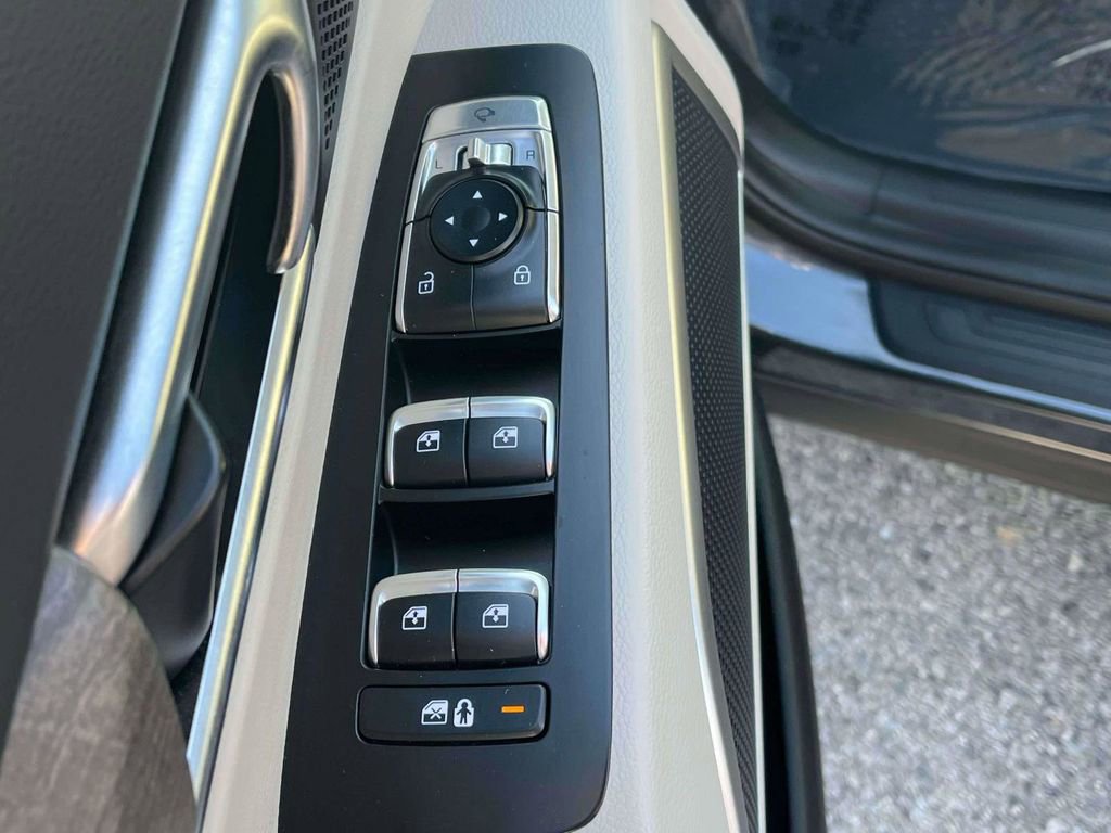 Used 2022 Kia Telluride EX w/ Towing Package image 15