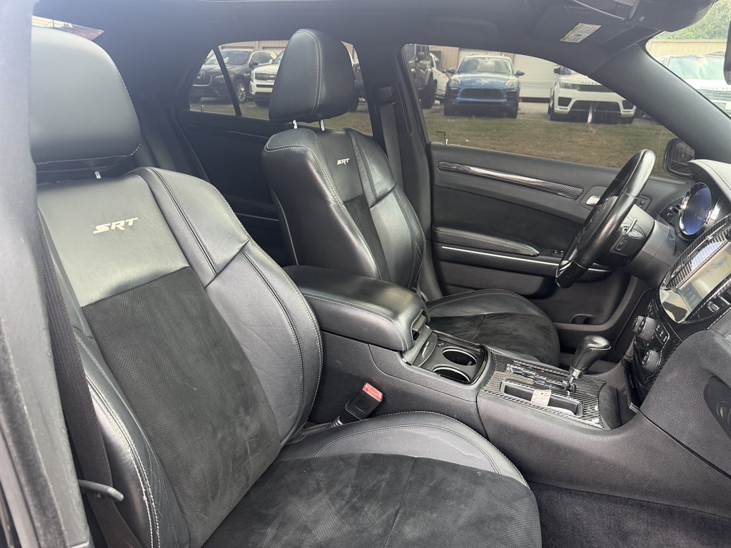 Used 2012 Chrysler 300 SRT8 w/ 19-Premium Speaker Group RWD image 20