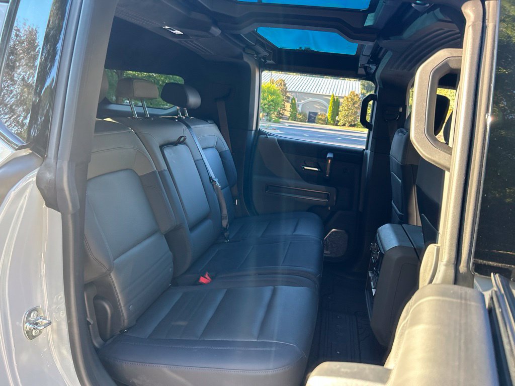 Used 2025 GMC Hummer EV 2X w/ LPO, Sport Package AWD/4WD image 54