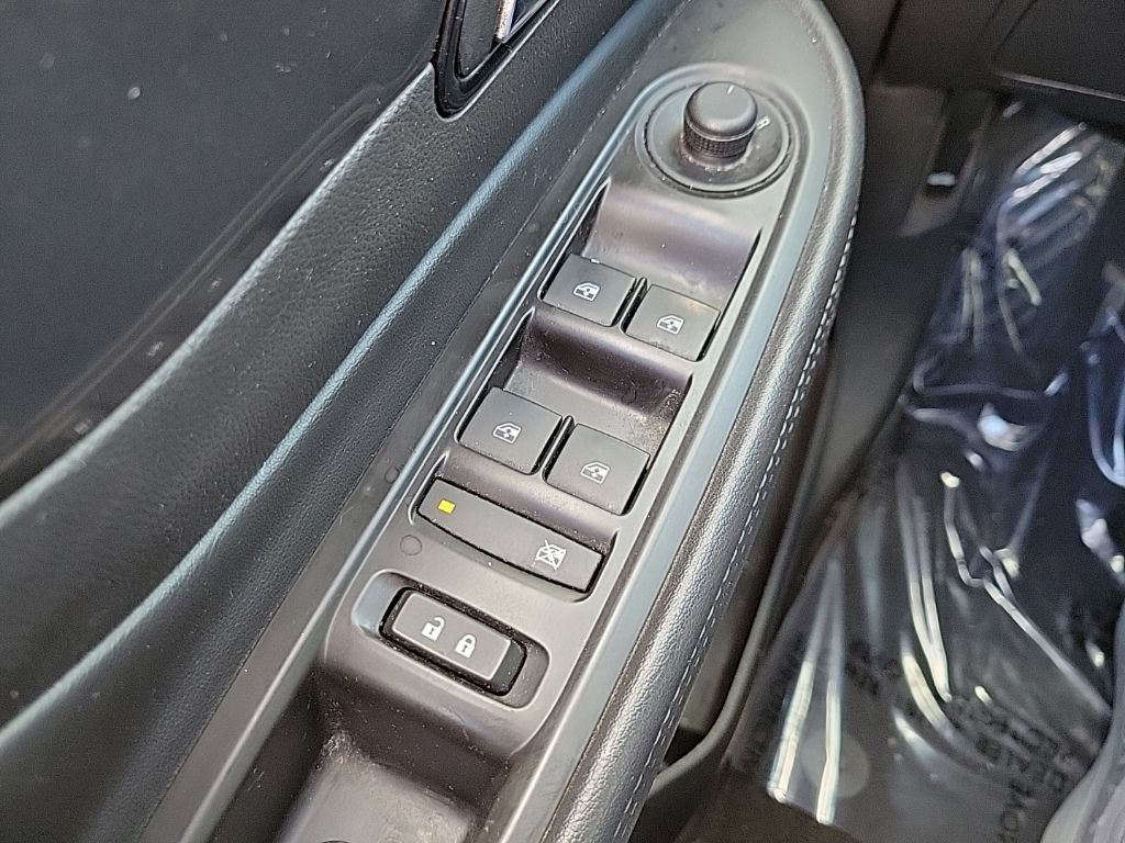 Used 2020 Buick Encore Preferred w/ Safety Package FWD image 24
