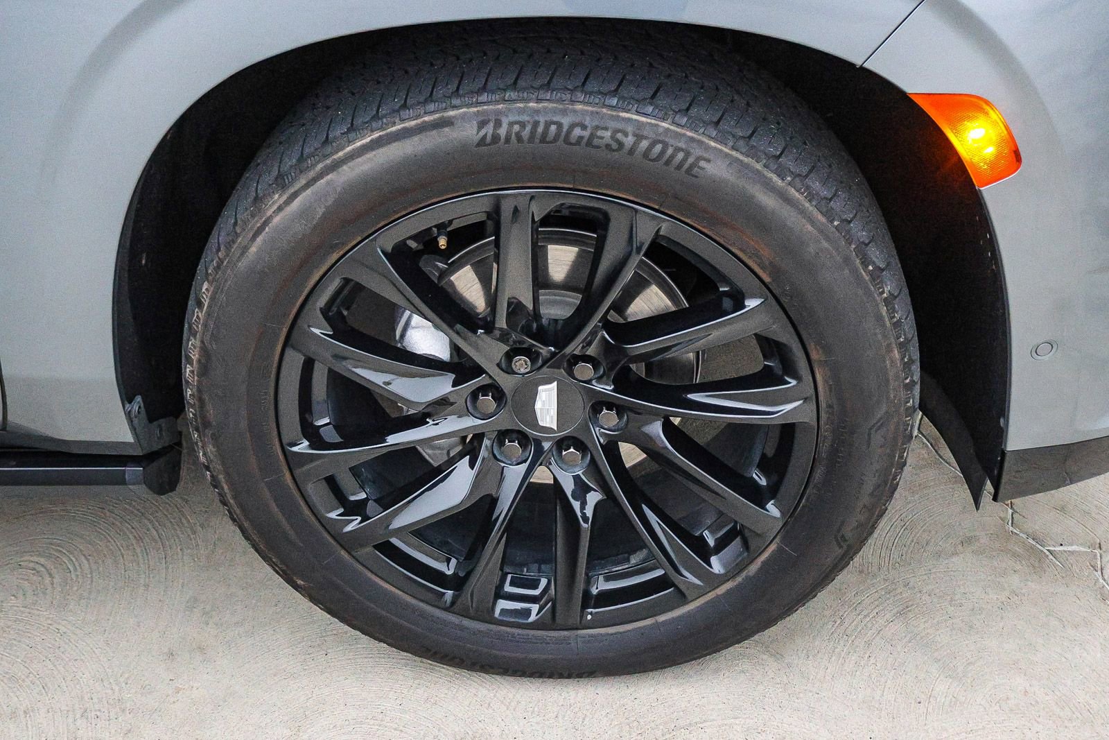 Used 2023 Cadillac Escalade Sport Platinum w/ LPO, ONYX Package image 14