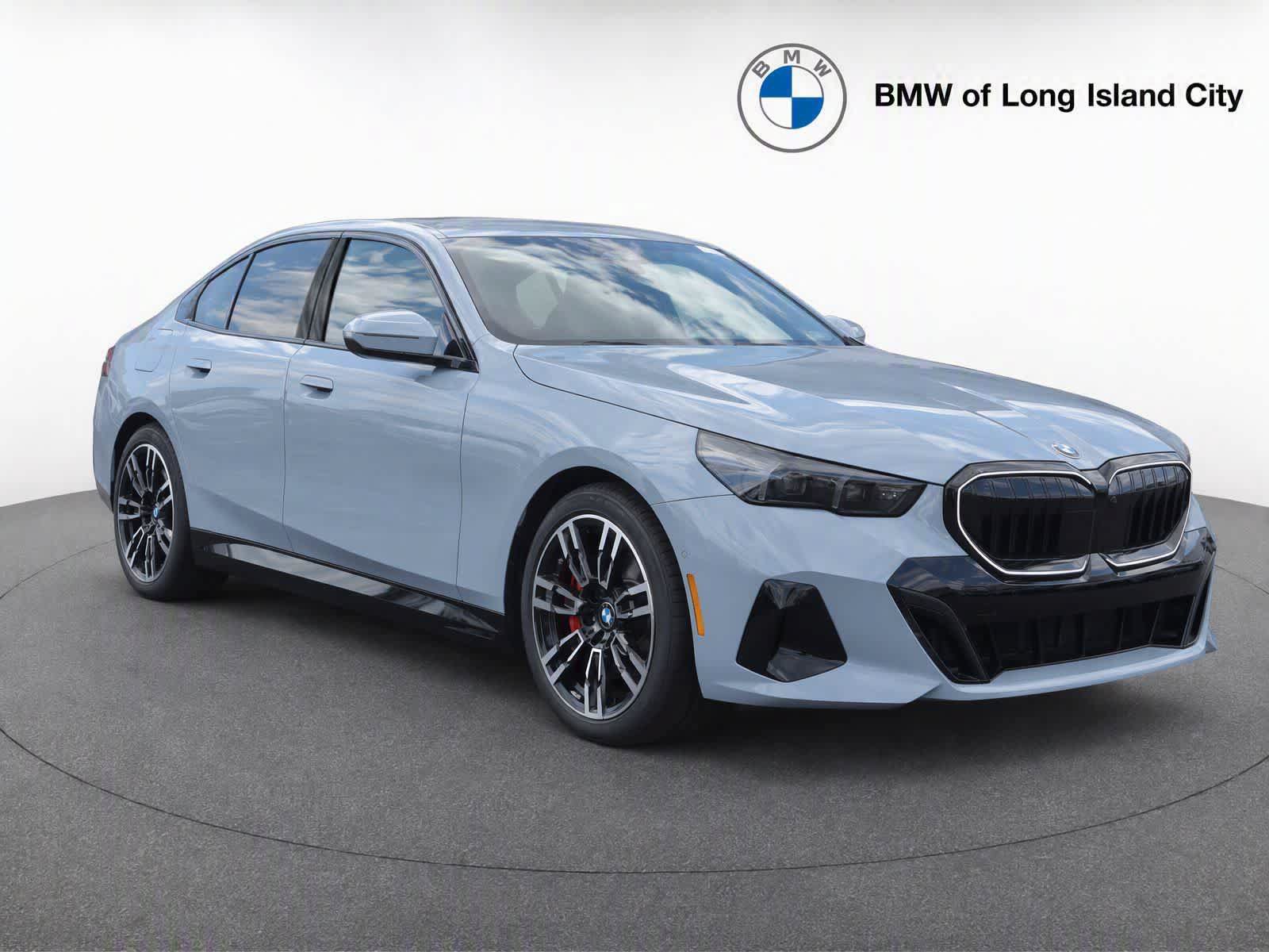 New 2027 BMW 530i xDrive w/ M Sport Package