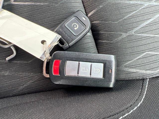 Used 2018 Mitsubishi Eclipse Cross SEL AWD/4WD image 37