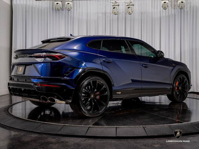 Used 2024 Lamborghini Urus S AWD/4WD image 14