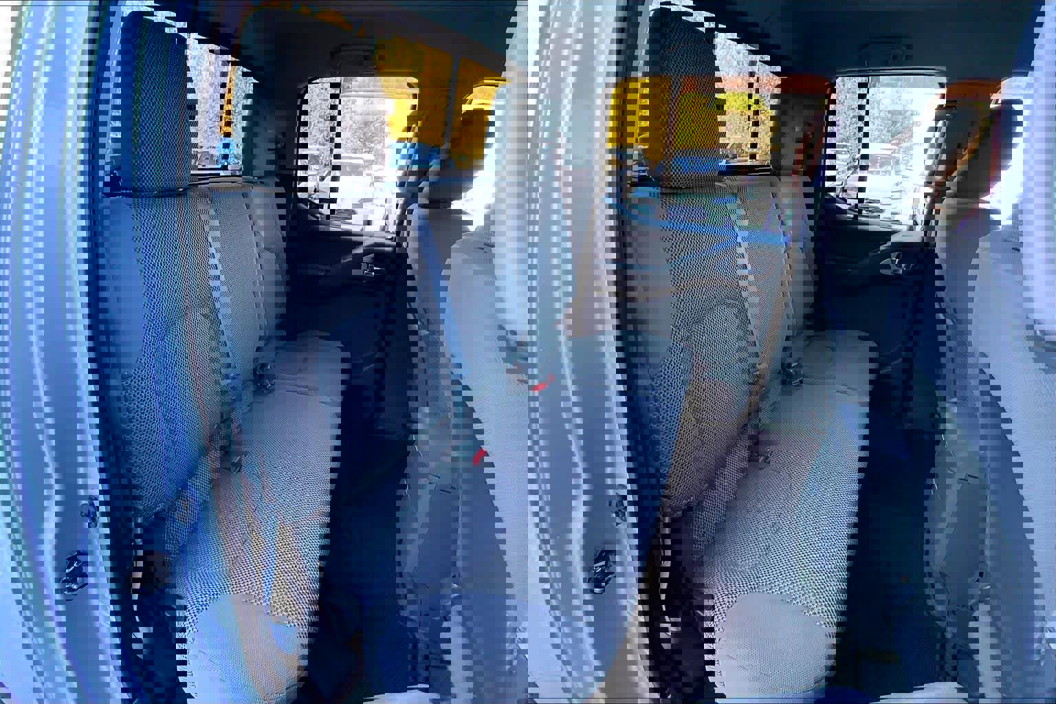 Used 2014 Nissan Frontier SV w/ SV Value Truck Package image 19