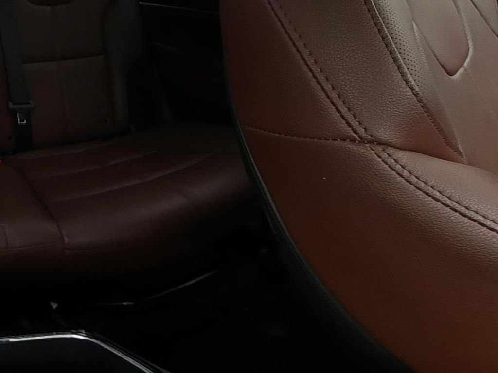 Used 2023 Kia Telluride EX FWD image 14