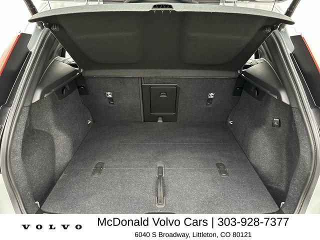 Certified 2026 Volvo XC40 B5 Plus w/ Protection Package Premier AWD/4WD image 24