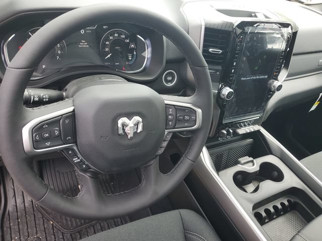 New 2026 RAM 1500 Big Horn AWD/4WD image 18